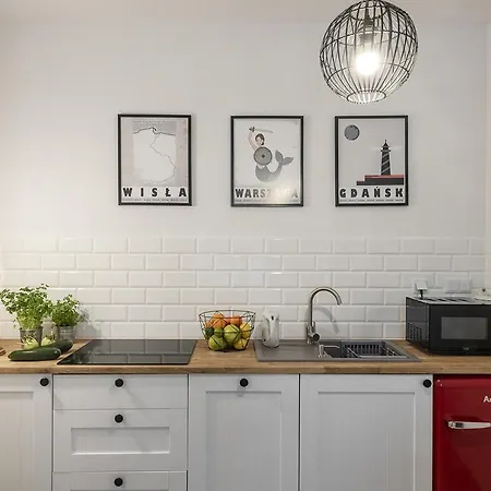 Warsaw-aparts Herbu Janina Szpital Варшава